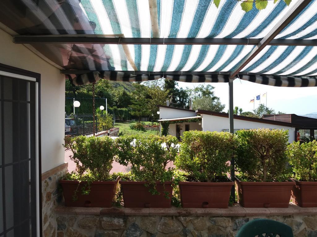 Villa Mola Bed And Breakfast Corbara  Exterior foto