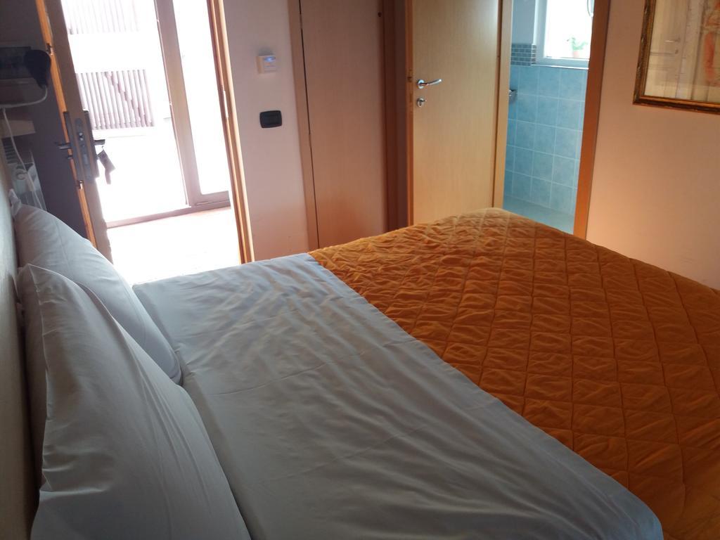 Villa Mola Bed And Breakfast Corbara  Exterior foto